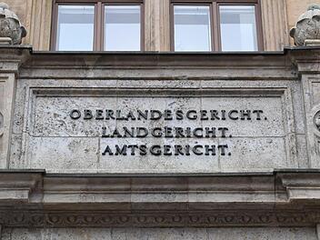 Mit sechs Monaten Freiheitsstrafe zur Bewährung fiel die Strafe für die Angeklagte einigermaßen milde aus. Foto: Rinald Rinklef