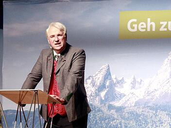 Wolfgang Krebs als Edmund Stoiber    Foto: Richard Sänger