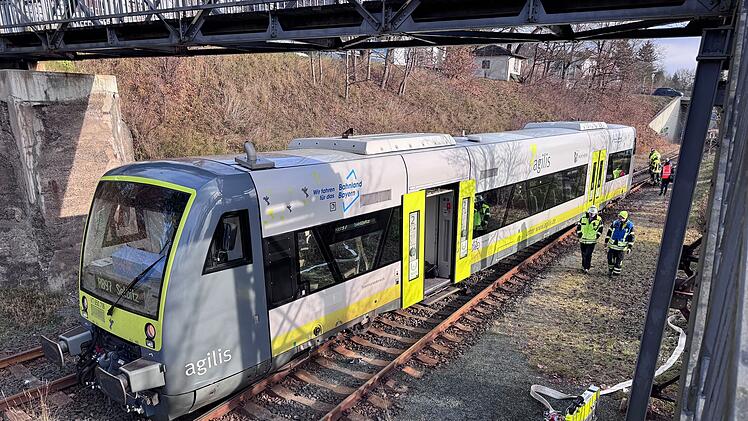 Zug bei Selbitz entgleist