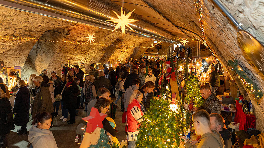 R&ouml;delsee, Traditioneller Weihnachtsmarkt rund um das Schloss