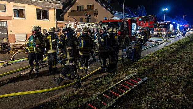 Feuerwehreinsatz Haibach: Bewohner stirbt bei Brand