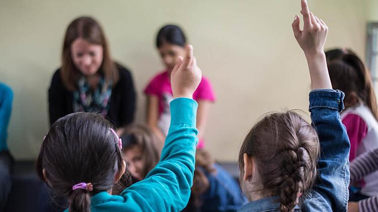 Im Landkreis Erlangen-Höchstadt sind die Schulen gut auf die zu erwartenden Flüchtlinge vorbereitet.  Foto: Wolfram Kastl, dpa
