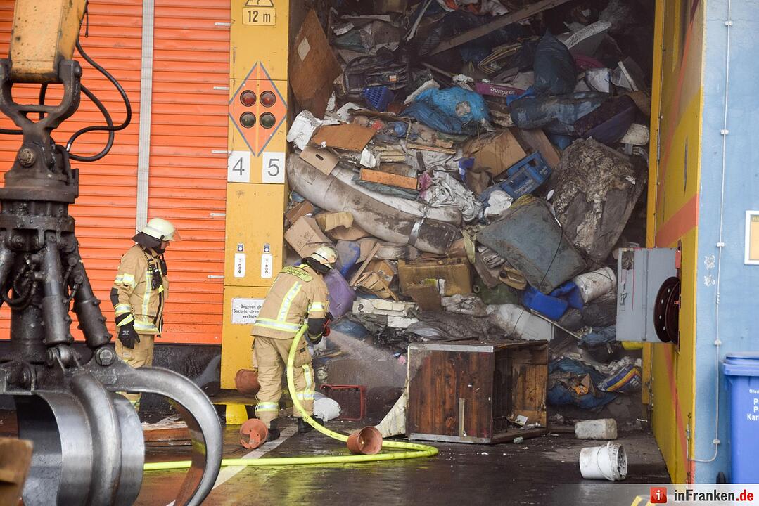 Brand in Müllheizkraftwerk