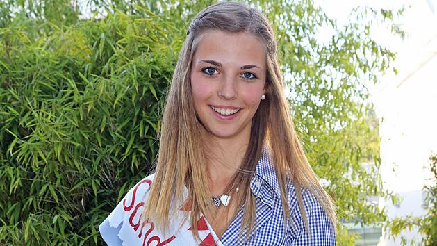 Elena Wicht (19) aus Bamberg ist das neue Sandmadla. Foto: RiegerPress
