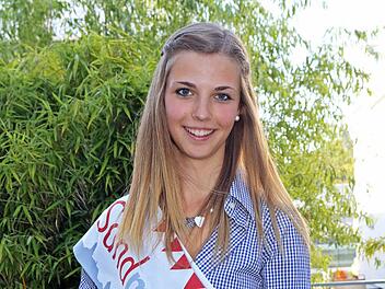 Elena Wicht (19) aus Bamberg ist das neue Sandmadla. Foto: RiegerPress