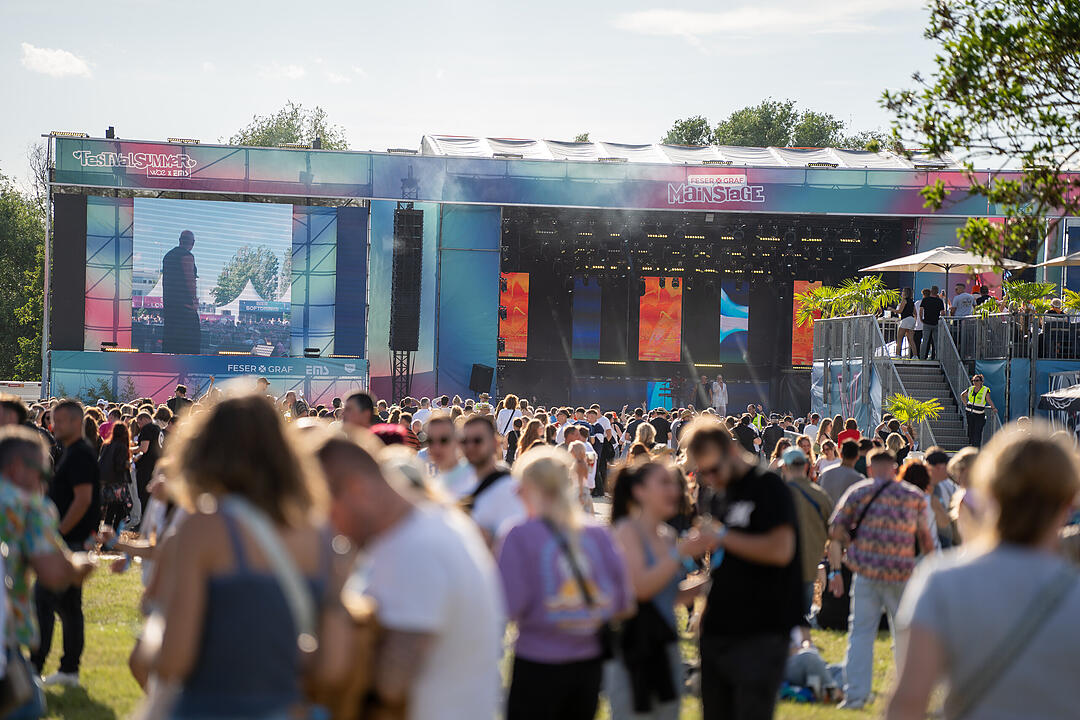 Das Sommerfestival f&uuml;r alle, die feiern, tanzen und einfach gl&uuml;cklich sein wollen!
