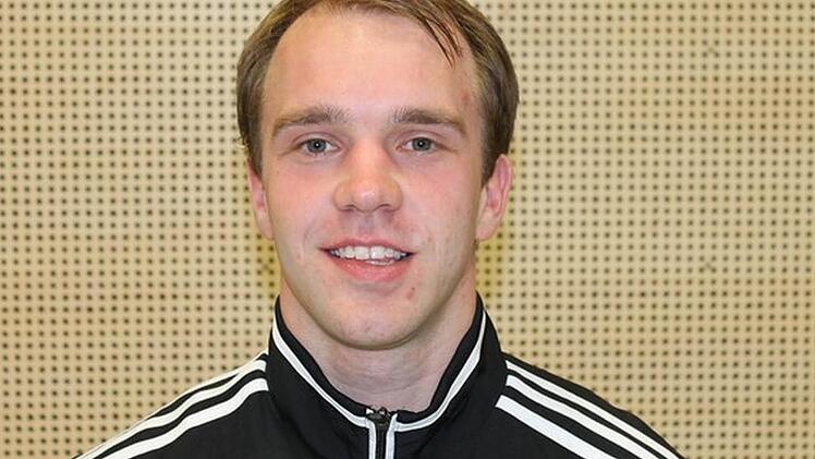 Jonas Hirning will mit der TSH in der Bezirksoberliga voll angreifen und oben mitmischen.