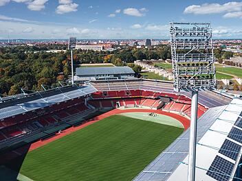 Beim 1. FC Nürnberg stehen die Termine für die Vorbereitungen auf die neue Saison. Die Kaderplanung läuft auf Hochtouren – der große Umbruch soll kommen.