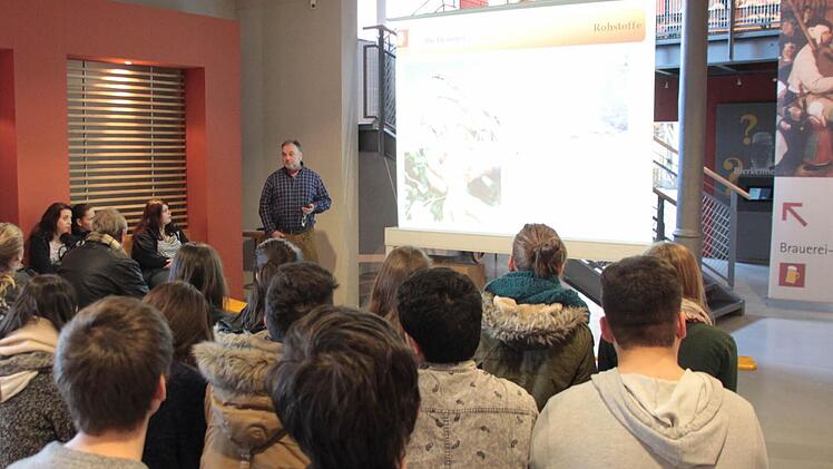 Es gab auch Informationen über die Rohstoffe, die für das Brauen notwendig sind. Foto: Jürgen Gärtner