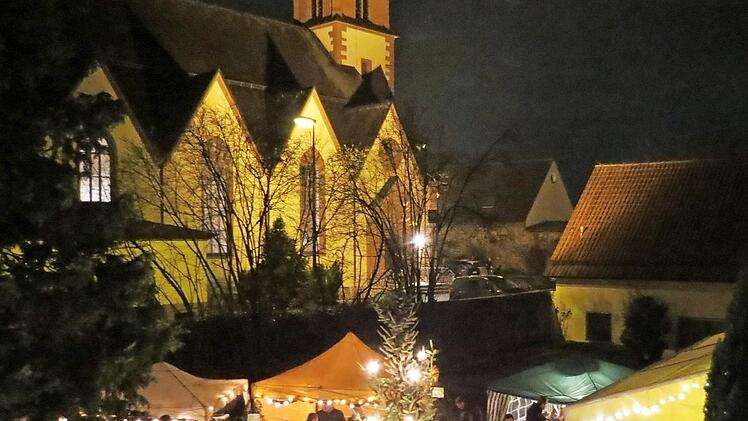Weihnachtsmarkt in Euerdorf  Foto: Doris Bauer/Archiv