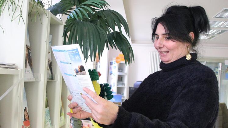 In ihrem Reisebüro in Kronach beraten Nicole Deinl und ihre Angestellten die Kunden persönlich. Foto: Cindy Dötschel