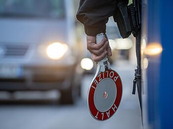 Schirnding: "Rechtsberatung" durch KI - böse Überraschung an Grenze