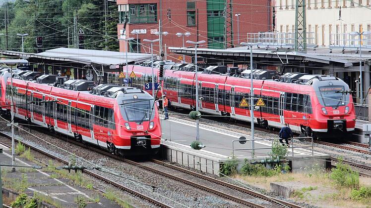 Am Tunnel unter dem Bahnhof in Forchheim muss sich die Stadt nur noch in geringem Umfang beteiligen.  Foto: Archiv