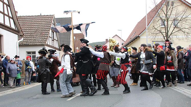Gaudiwurm in Steinach Foto: Benedikt Borst