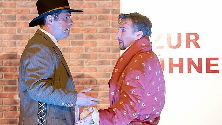 Rainer Möbus als Harrison Howell (links) und Dirk Mestermacher als Petruchio