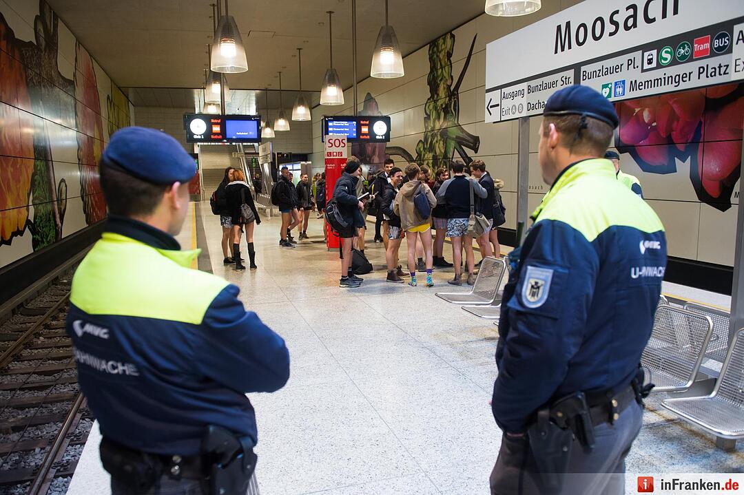"No Pants Subway Ride" 2016