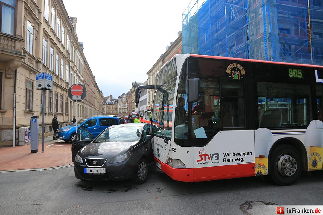 Unfall mit Linienbus in Bamberg