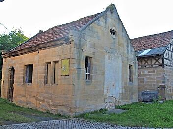 130 300 Euro wird die Gemeinde Untermerzbach zur Wiederherstellung der Synagoge in Gleusdorf (Foto) als Beitrag leisten.  Foto: Helmut Will