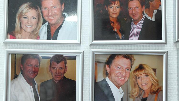 Neben Helene Fischer und Andrea Berg (oben) hat Rainer Ludwig auch Semino Rossi und Lena Valaitis. Foto: Jürgen Gärtner