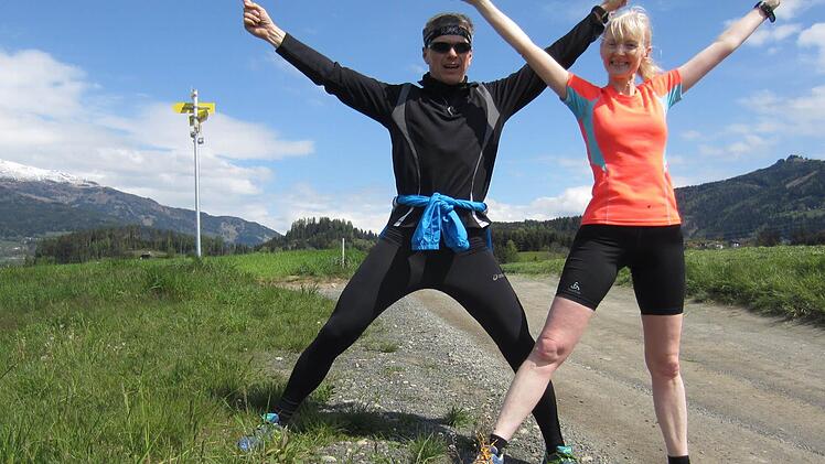 Der Querläufer Jochen Brosig und seine Läuferfrau Gudrun können das Laufen auch im Urlaub nicht lassen. Nach Kärnten ließen die Großenseebacher lieber Freizeitklamotten als Laufschuhe zu Hause.  Foto: privat