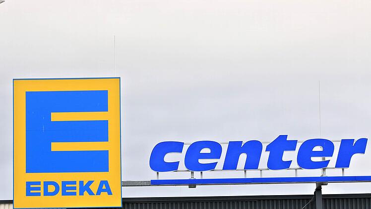 Im oberfränkischen Marktredwitz (Kreis Wunsiedel) entsteht in den kommenden Jahren ein neues Logistikzentrum von Edeka. Symbolfoto: Ferdinand Merzbach