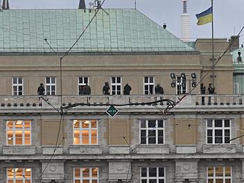 Sch&uuml;sse an Prager Universit&auml;t