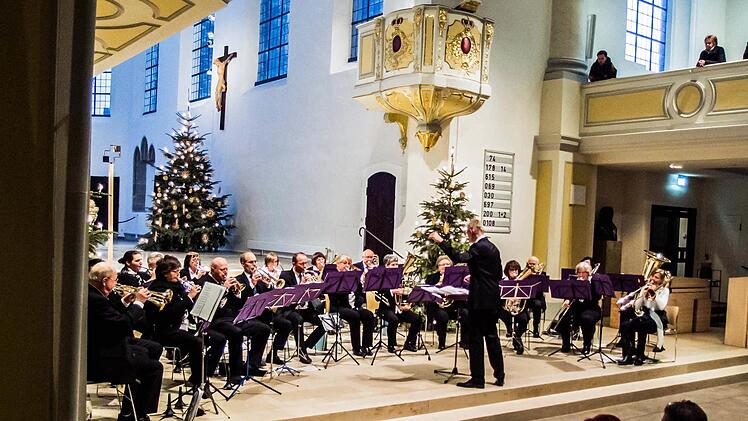 Der Posaunenchor St. Moriz spielte unter Leitung von Peter Stenglein Bläsermusik aus alter und neuer Zeit. Foto: Jochen Berger