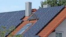 Die Vortragsreihe "Solar in ERH" soll den Bürgern Tipps geben, wie sie Solarstrom für sich nutzen können. Foto: Nestor Bachmann, dpa