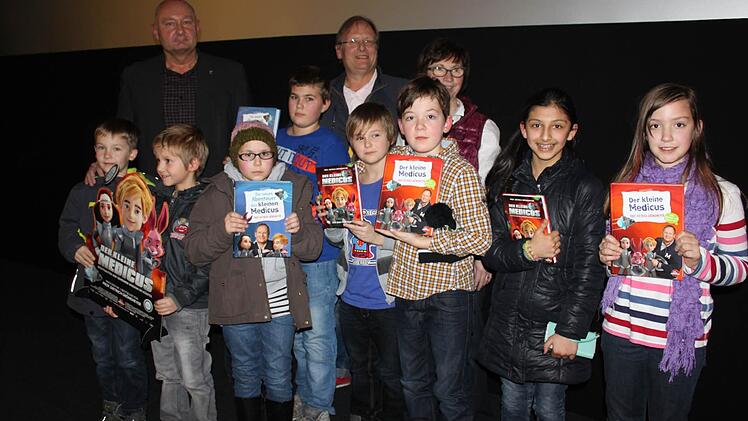 Diese Schüler gewannen Bücher.