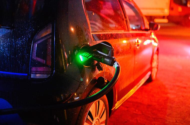 HUK Coburg: Elektroauto-Tief überwunden