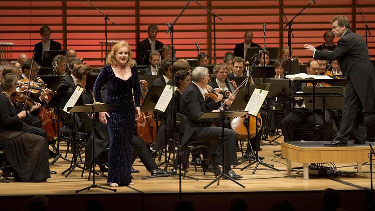 Petra Lang als Brünnhilde im 3. Akt "Götterdämmerung Foto: Prisca Ketterer/Lucerne Festival