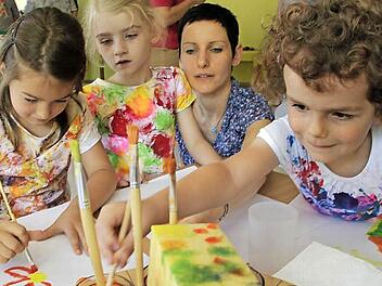 Laut Gesetz soll die Inklusion - also das gemeinsame Spielen von behinderten und nicht behinderten Kindern - gefördert werden. Foto: Josef Hofbauer