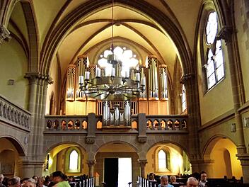 Der Lichtenfelser Orgelsommer findet in der Martin-Luther-Kirche statt. Das nächste Konzert ist am Mittwoch, 19. September, mit Goldberg-Variationen von Bach geplant. Foto: Andreas Welz