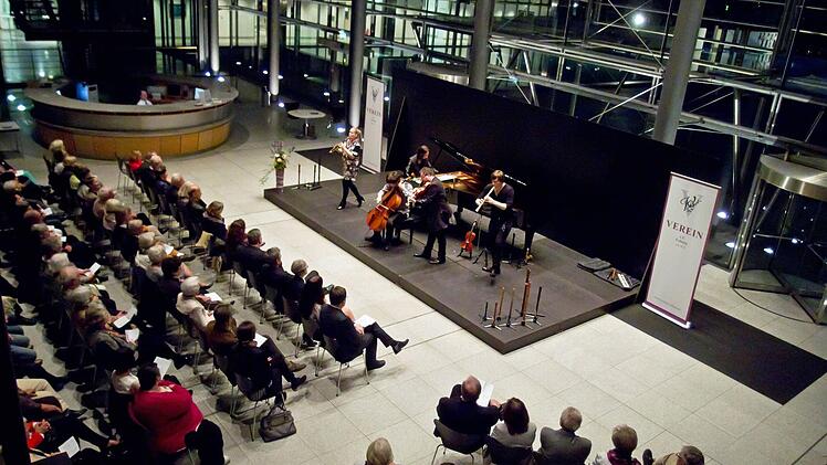 "Spark - die klassische Band" gastierte beim Coburger "Verein".Foto: Jochen Berger
