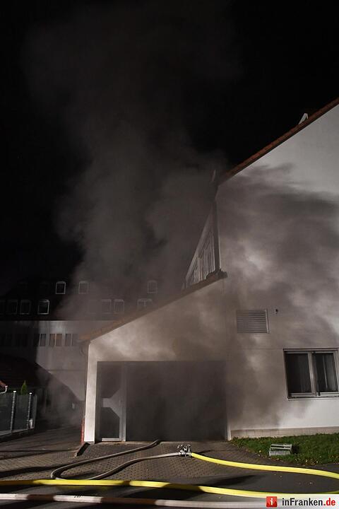 Brand in Tiefgarage in Bamberg - Hotel evakuiert
