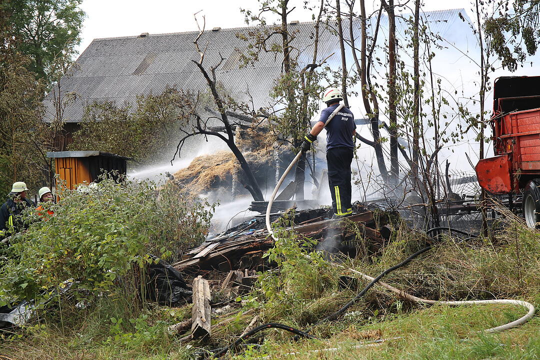 Brand auf Bauernhof in Unterkotzau