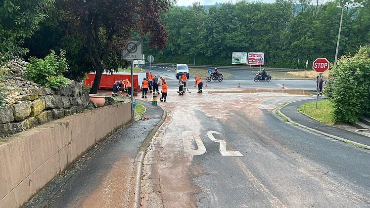 Bad Kissingen: Riesige Hagelkörner im Video - das ist beim Gewitter passiert