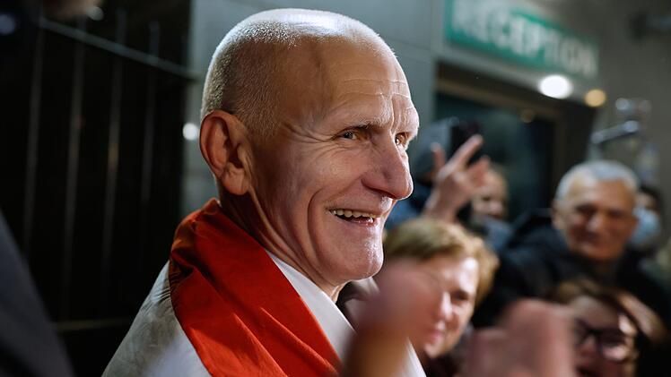 Belarus l&auml;sst 123 politische Gefangene frei