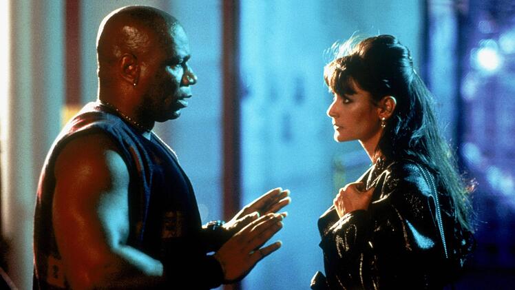 Mit der Hauptrolle in Andrew Bergmans Drama wurde Demi Moore (hier in einer Szene mit Ving Rhames) zur bestbezahlten Schauspielerin Hollywoods.