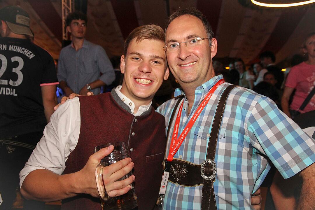 Frontal Party Pur feierte ihre Premiere bei der Bierwoche.