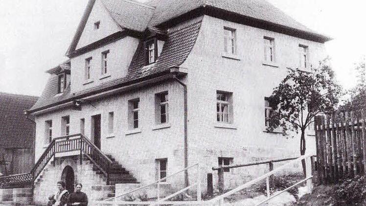 Das Foto vom Gasthaus Hahn, später Vorndran, ist von 1910. Foto: Ortschronik
