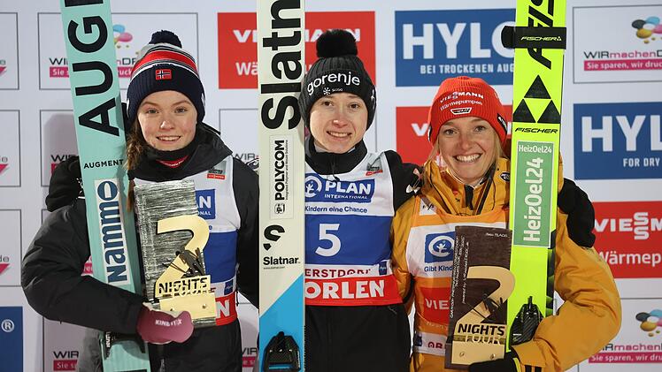 Skisprung-Frauen bekommen eigene Vierschanzentournee - ab 2026/2027