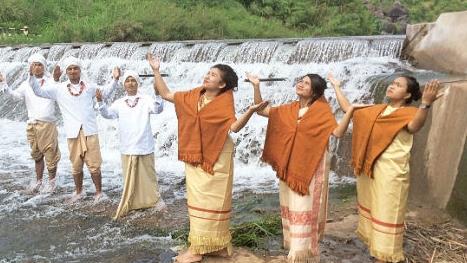 Die Khublei Dancers werden das Pontifikalamt am Sonntag im Dom mit liturgischen Tänzen bereichern.  Foto: missio