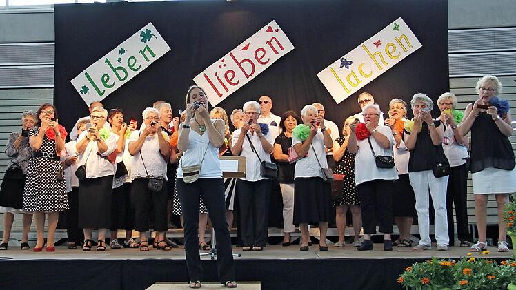 Die Waldeslust bei einem ihrer zahlreichen Auftritte Fotos: privat