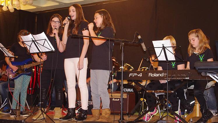 Die "Cool Kids" der Bandklasse 6 machten ihrem Namen alle Ehre. Foto: Heike Schülein