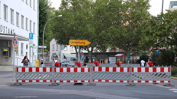 Noch rund drei Wochen ist der untere Teil der Münchner Straße in Bad Kissingen gesperrt.Ralf Ruppert