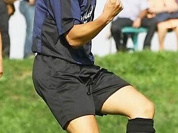 Christopher Schuberth tritt beim SV Marienweiher seine erste Stelle als Spielertrainer an. Der bisherige Torjäger des FC Marktleugast hat dazu kürzlich die Trainer-C-Lizenz gemacht. Foto: Archiv/Monika Limmer