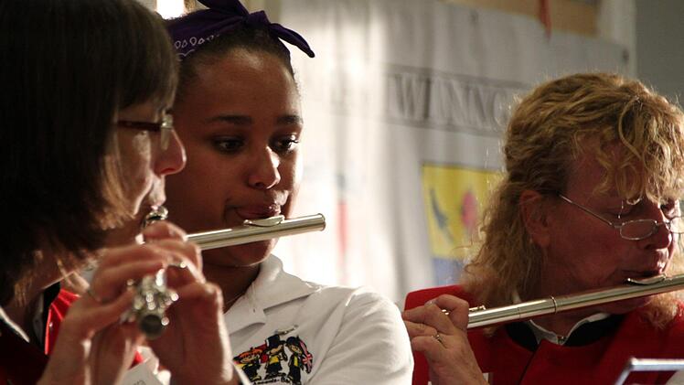 Die drei Städte Kirkham, Bad Brückenau und Ancenis feierten ihre Verbundenheit. Foto: Ulrike Müller