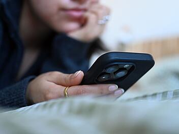 Wulff f&uuml;r Altersgrenzen in sozialen Medien