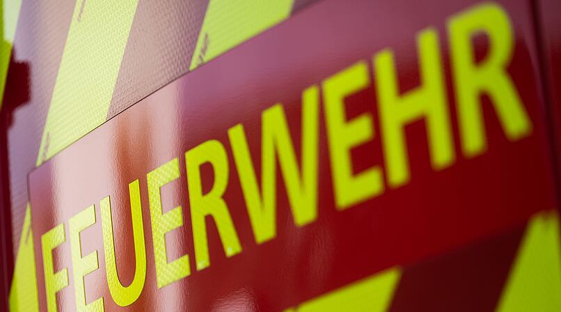 Verkehrsunfall auf der B8 - Frau &uuml;bersieht Wohnmobil